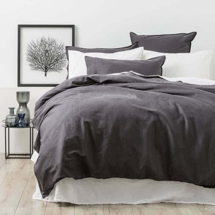 Renee Taylor Cavallo Stone Washed 100% Linen Quilt Cover Set Queen Magnet