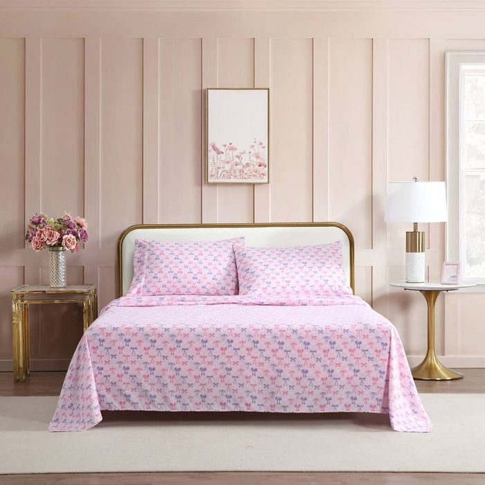Betsey Johnson Lovely Bow Trellis Flat Sheet & Pillowcase Set Double Bed Pink