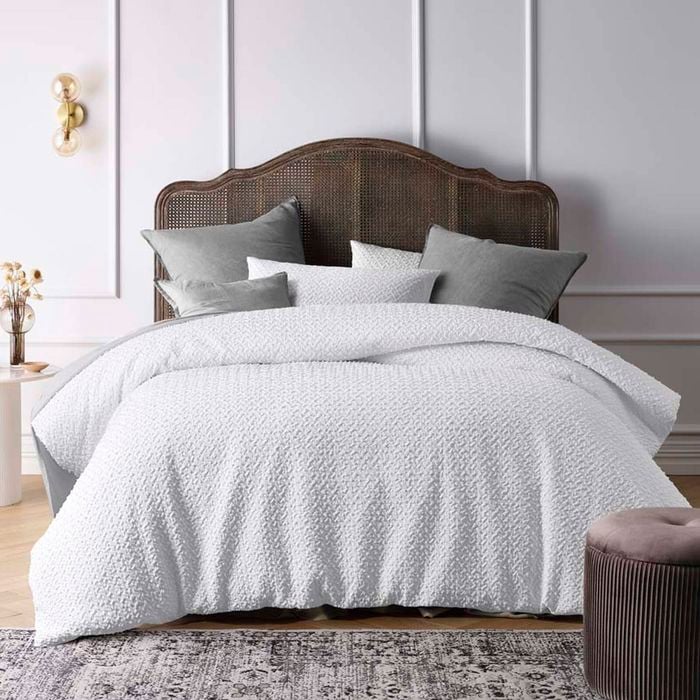 Accessorize Bedroom Collection Dotty Clip Jacquard White Quilt Cover Set