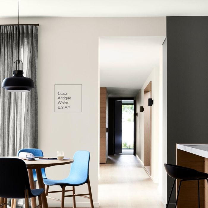 Dulux antique white usa discount