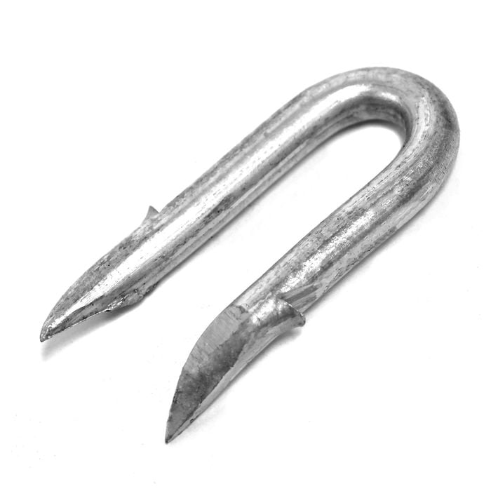 Whites 25 x 3.15mm 3kg Fencing Accessory Rural Plain Staples