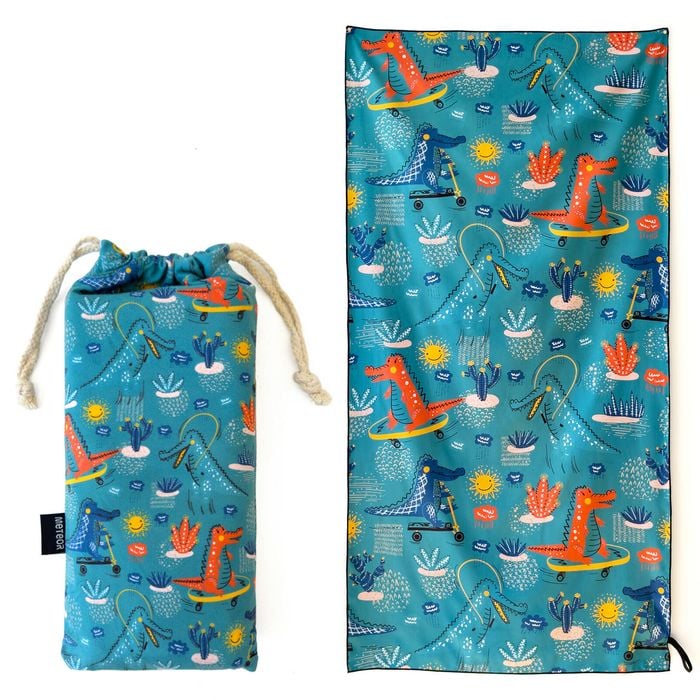 METEOR 180x90cm Extra Large Sand-Free Beach Towel (Crocodiles)