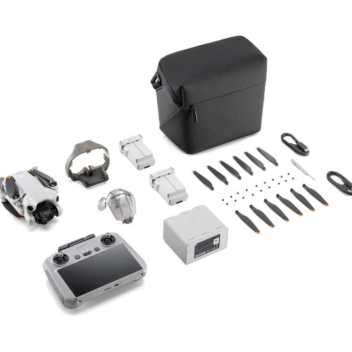 DJI Mini 4 Pro Fly More Combo (DJI RC 2)