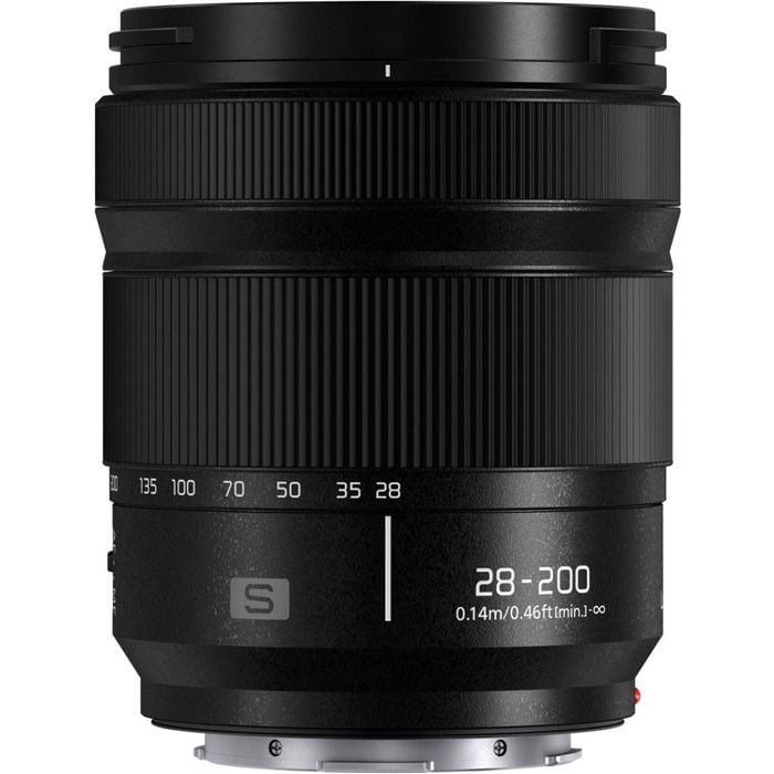 Panasonic Lumix S 28-200mm F/4-7.1 Macro O.i.s. Lens