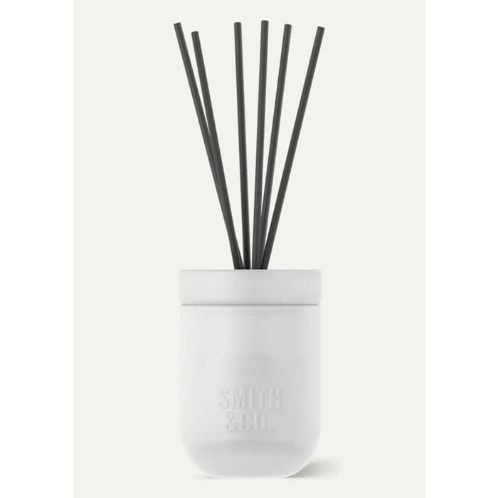 THE AROMATHERAPY CO Smith & Co Reed Diffuser - Tonka & White Musk