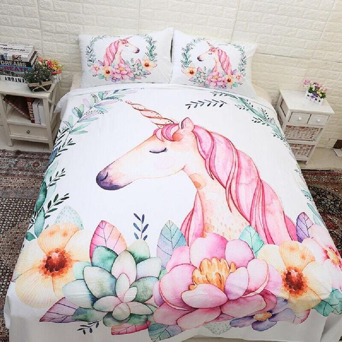 Dreamfields Queen Unicorn Design Soft Quilt Doona Duvet Cover Set