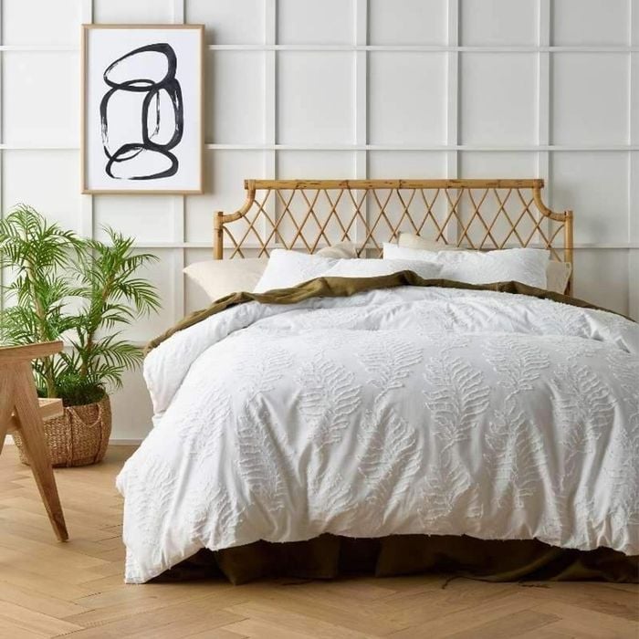 Vintage Design Lucas White Chenille Quilt Cover Set
