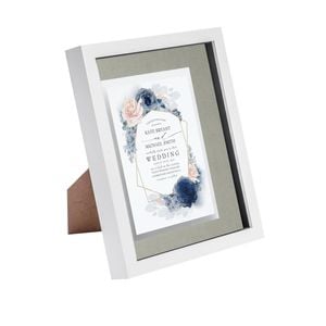 Nicola Spring 8" x 10" White 3D Box Photo Frame - 5" x 7" Mount
