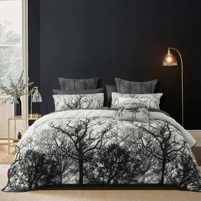 Bianca Boscage Super King Polyester Black Coverlet Set
