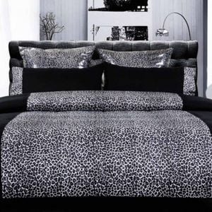 Leopard Quilt Cover Set Black Super King