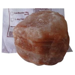 Minrosa Cow Boulder Salt Lick Livestock Supplement 19kg