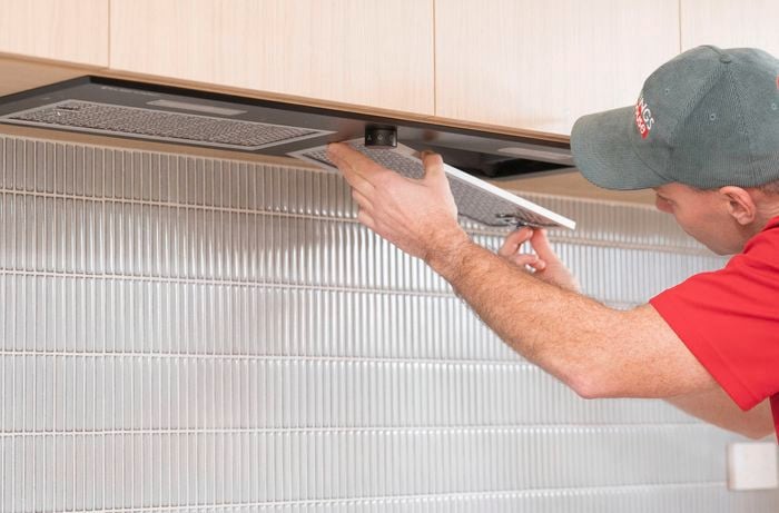 Maintain rangehood filter for rangehood’s effectiveness