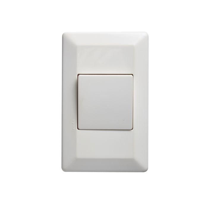 COMO Intermediate 1 Gang Switch 10 Amp