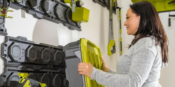 Toolbox being attached to LINK wall rail system.