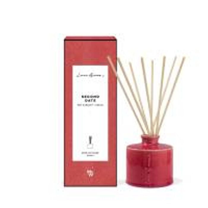 Love Anna X Chapters Second Date Reed Diffuser Red Currant & Cream 200ml