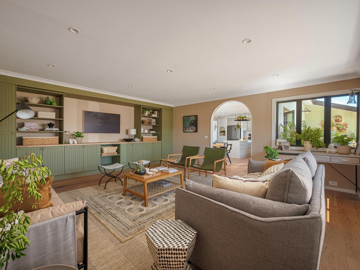The House Project Episode 8: Living Room, Kids Bedroom And Hallway ...