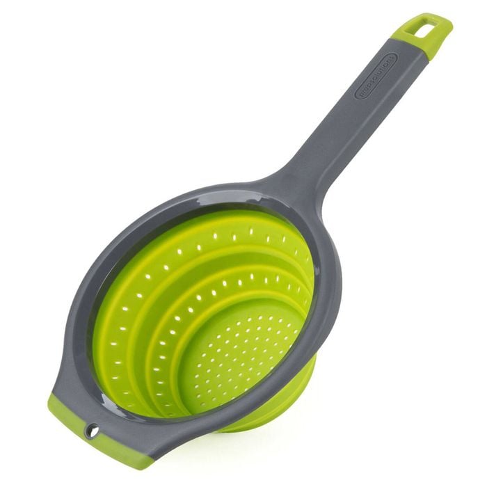 Progressive Thinstore 1.4L Collapsible Over-the-Sink Hand Strainer - Green