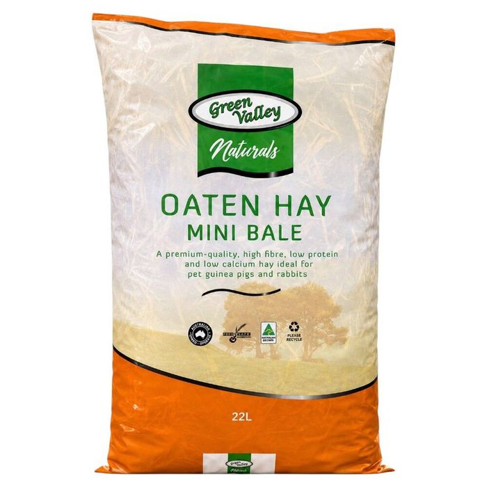 Green Valley Naturals Oaten Hay Mini Bale for Rabbits & Guinea Pigs 22L