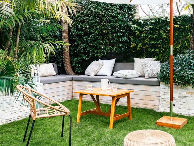Outdoor furniture 