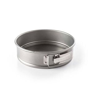 KitchenAid Bakeware Springform 24cm Home Kitchen Bakeware