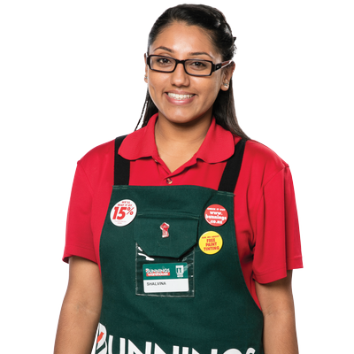 A female Bunnings team member