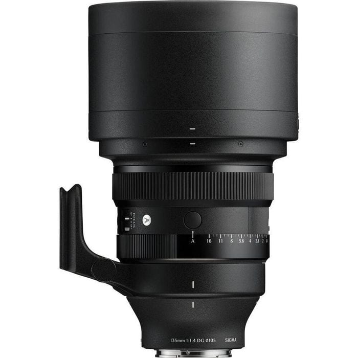 SIGMA 135MM F/1.4 DG ART LENS - SONY E-MOUNT