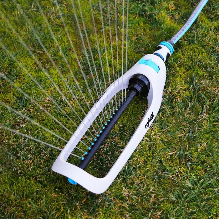 Nylex Oscillating Sprinkler Barrel