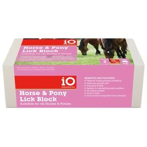 Io Horse And Pony Block 2kg