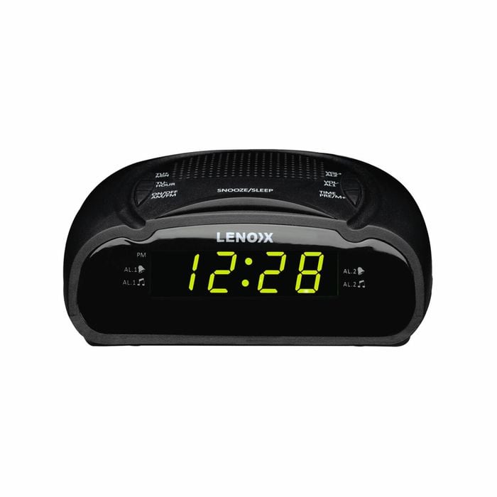 Lenoxx AM/FM Station Radio Digital LED Dual Alarm Clock Black