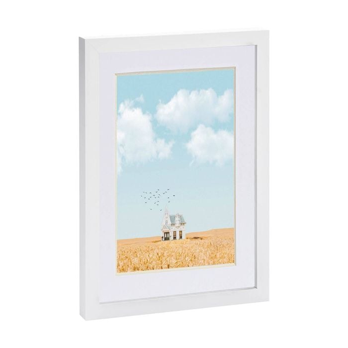 Nicola Spring Photo Frame with A5 Mount - A4 (8" x 12") - White