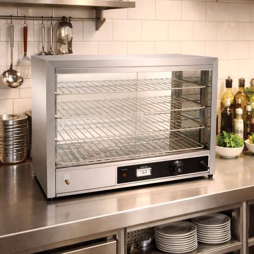 Commercial heated display cabinet