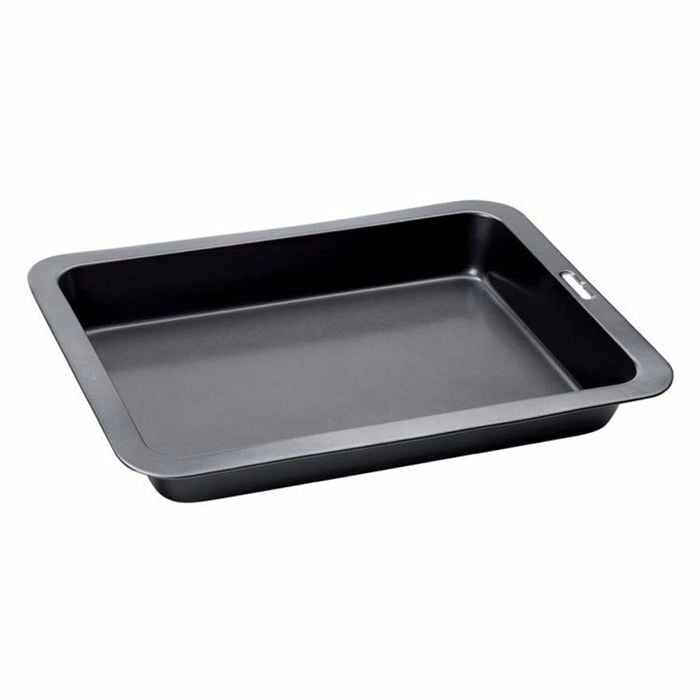 Wiltshire EasyBake Oblong Cake Pan 33.5x23cm