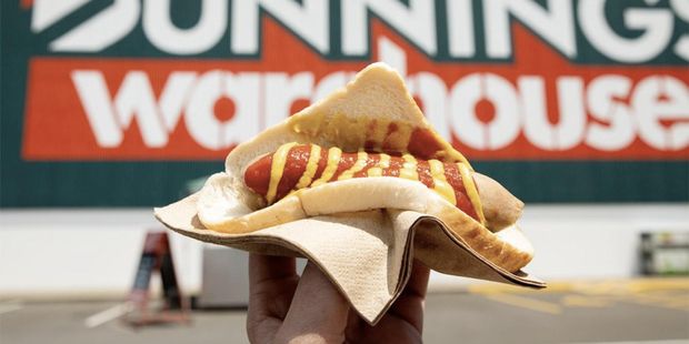 Sausage Sizzle - Warehouse - Medium