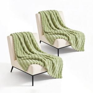 SOGA 2 Pack Light Green Flannel Polyester Throw Blanket 150x200cm