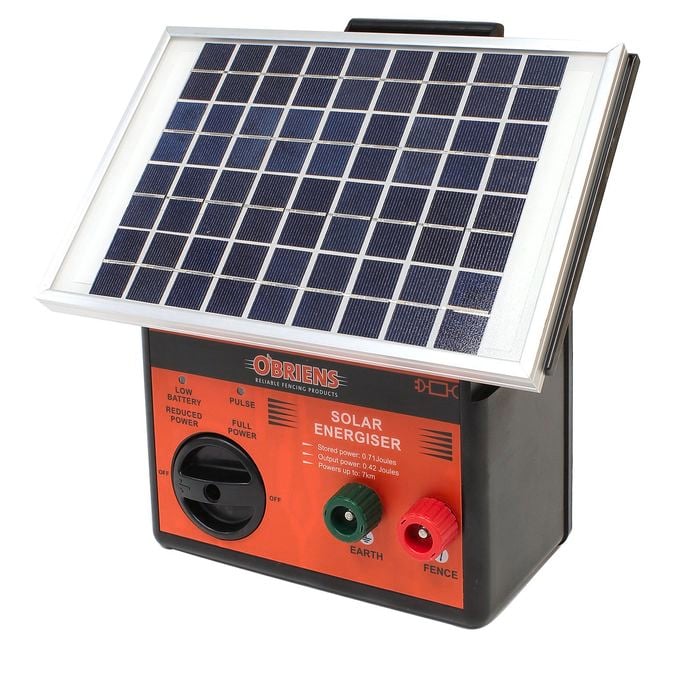O'Briens 7km Solar Electric Fencing Energiser