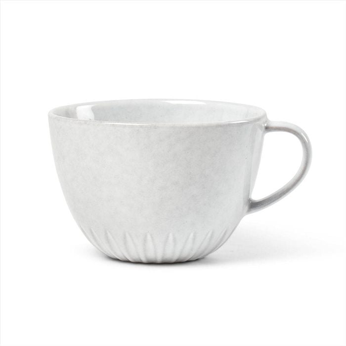 Salt & Pepper Hostess Mug 400ml