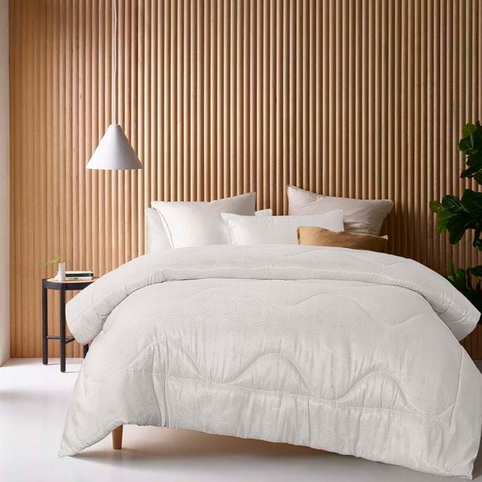 Accessorize Bedroom Collection Queen White Vera 3 Piece Jacquard Comforter Set