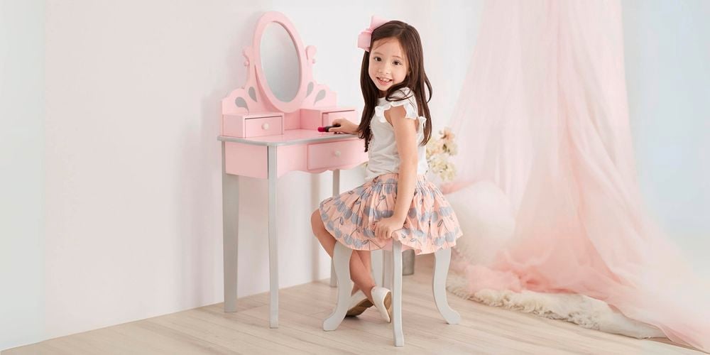 Princess
  glam fit for royalty.