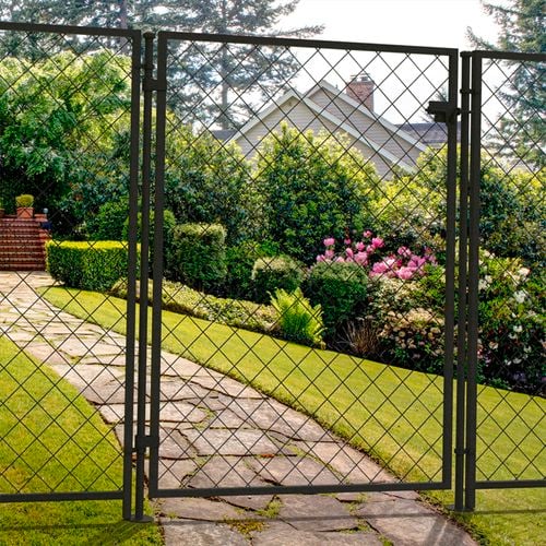 black-temporary-fence-gate