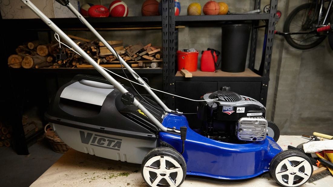 How To Maintain a Lawn Mower Bunnings Australia