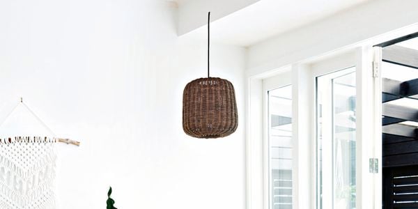 Wicker pendant light