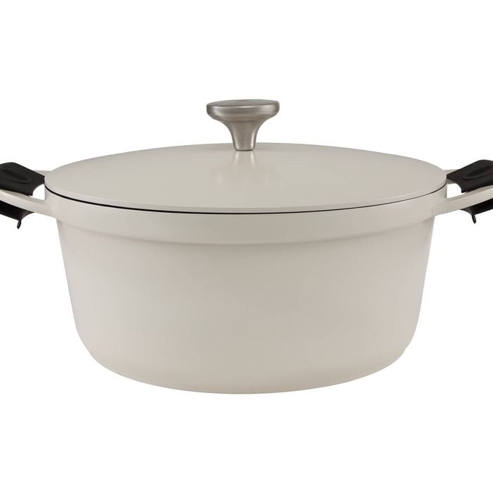 Maxwell Williams Cast Lite Non Stick Casserole Ecru 28cm Lightweight Cookware