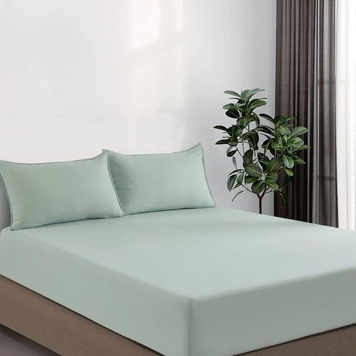 CleverPolly Vintage Washed Microfibre Fitted Sheet Set with Matching Pillowcases (Sage, King Single)