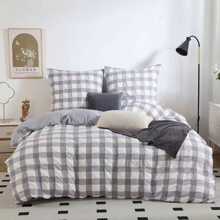 Fabric Fantastic Super King Size Rylee Grey Check Seersucker Quilt/Doona/Duvet Cover Set