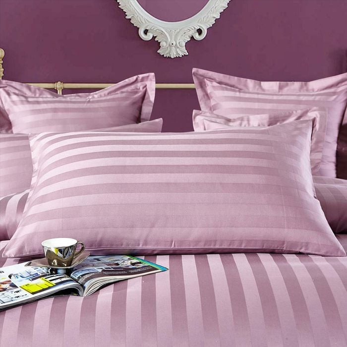 CottonMore 2pcs of 100% cotton Sateen Striped Pillowcases 48x73cm Purple