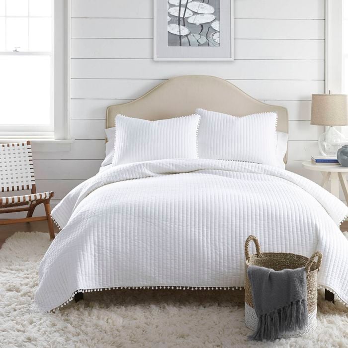 Clavo Pom Pom Coverlet Set Queen, Front/Back: 100% cotton, Prewashed. Filling 250GSM Cotton