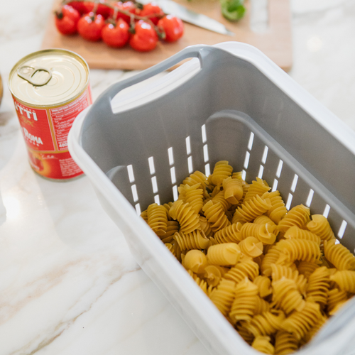 Strucket 4.5L Strainer Bucket with Lid Grey / White - Bunnings Australia