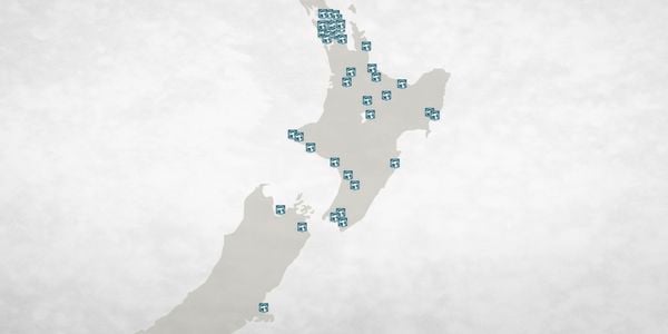 A partial map of New Zealand with Bunnings store locations