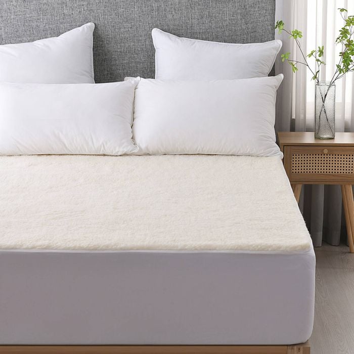 Dreamaker 300GSM Australian Wool Fleece Underlay - Long Single Bed