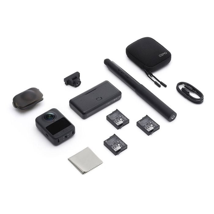 DJI Osmo 360 Adventure Combo